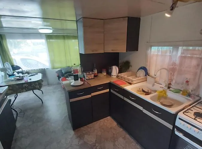 Pod Topolami Kemping *