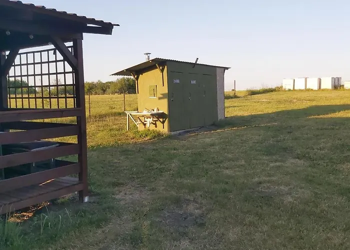 キャンプ場 Pod Topolami