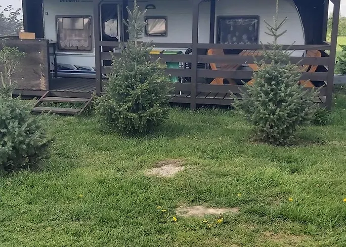 Pod Topolami キャンプ場 *