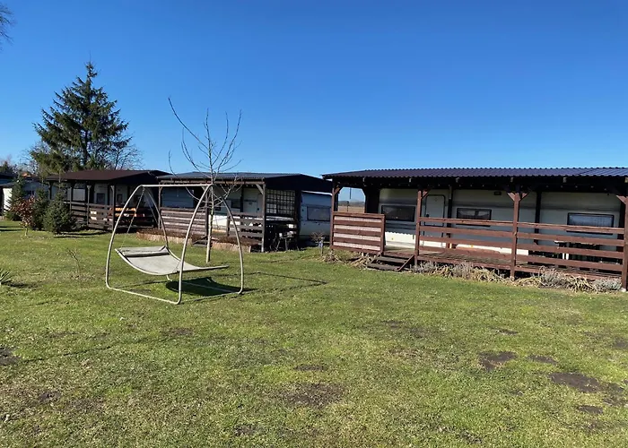 Pod Topolami キャンプ場 *